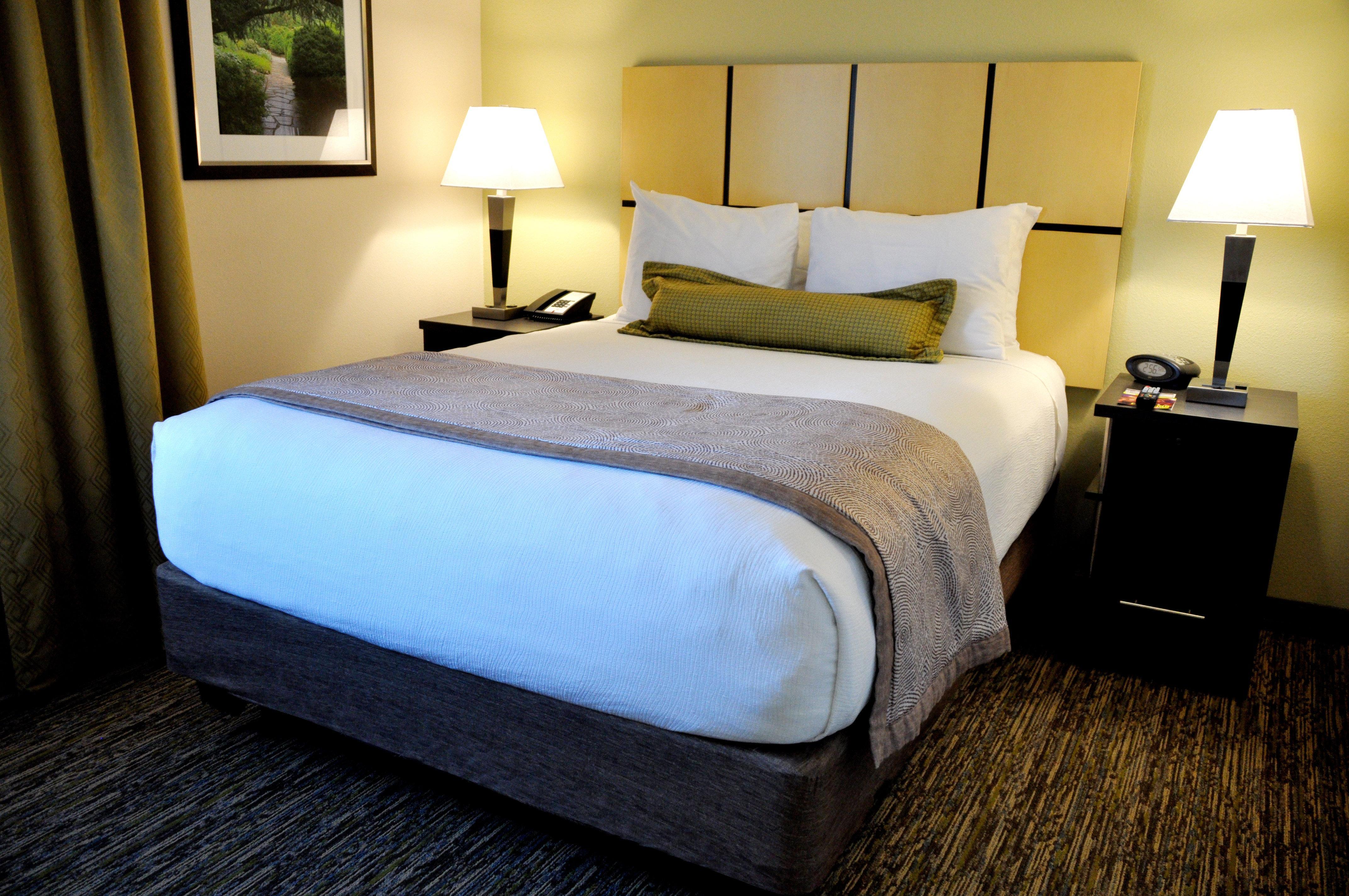 แคนเดิ้ลวูด สวีท สเตอร์ลิง Hotel ภายนอก รูปภาพ