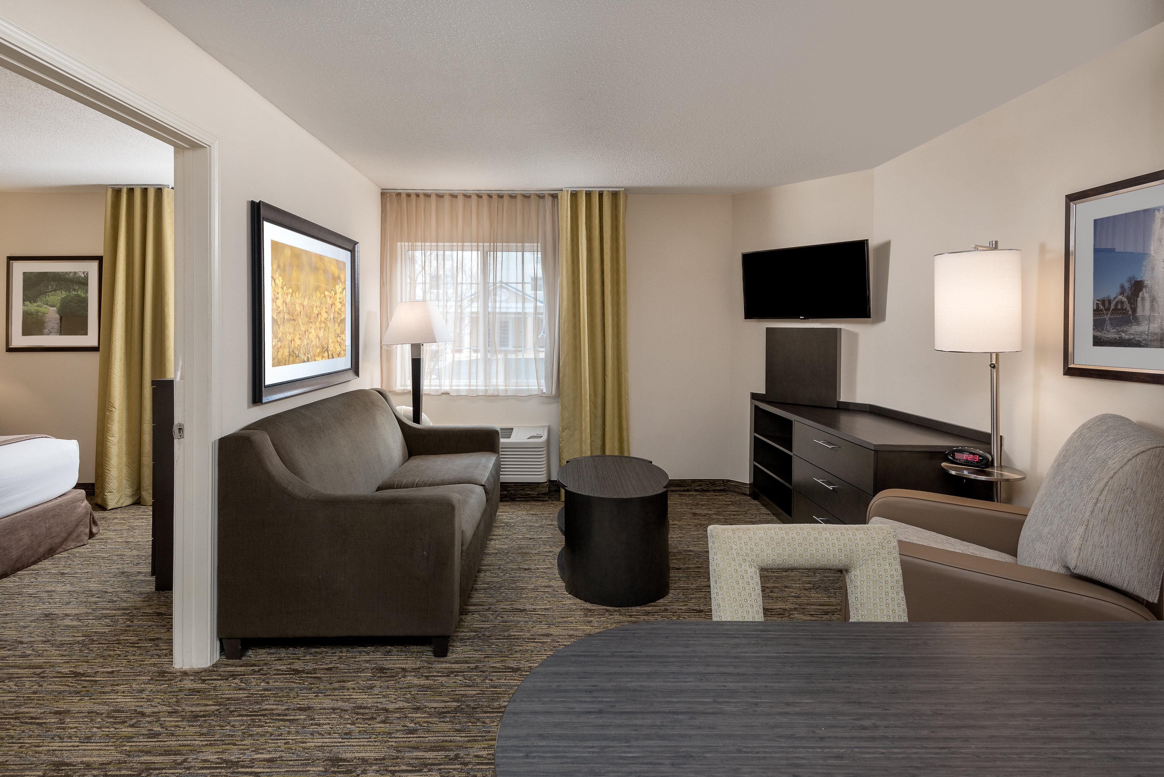 แคนเดิ้ลวูด สวีท สเตอร์ลิง Hotel ภายนอก รูปภาพ