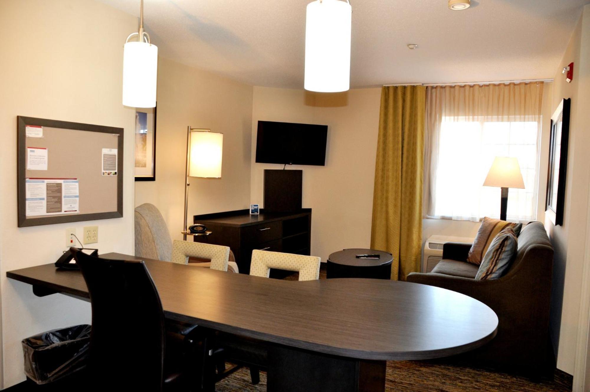 แคนเดิ้ลวูด สวีท สเตอร์ลิง Hotel ภายนอก รูปภาพ